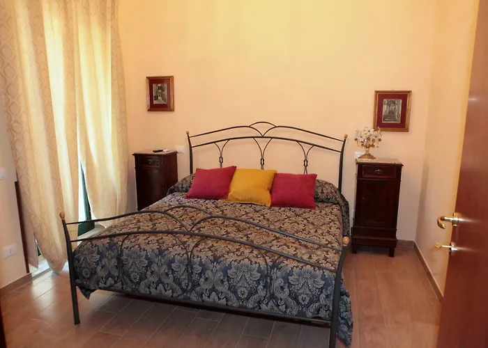 Salernum - Monte Mare Ferienhaus Salerno